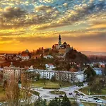 Apartmán Komfortny A407 V Centre Nr - Parkovanie Zdarma - Bez Kuchyne *