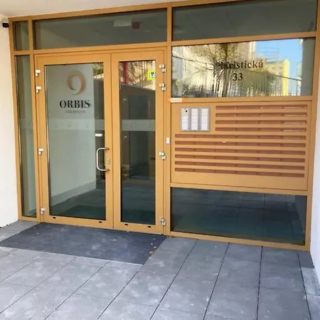 Komfortny A407 V Centre Nr - Parkovanie Zdarma - Bez Kuchyne Apartman *