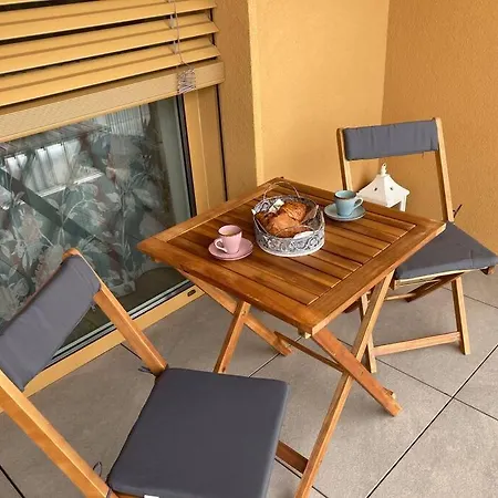 Komfortny A407 V Centre Nr, Bez Kuchyne, Parkovisko Zdarma Apartment