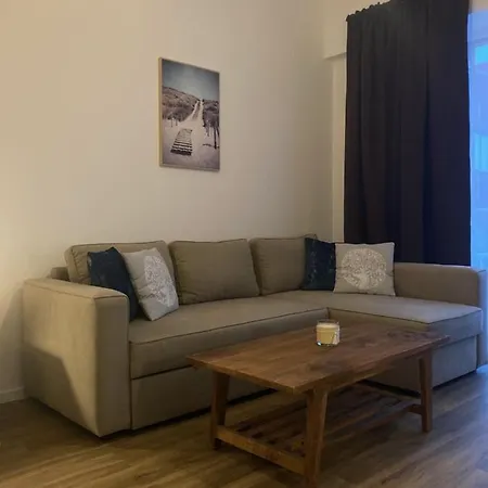 Komfortny A407 V Centre Nr, Bez Kuchyne, Parkovisko Zdarma Apartment Nitra