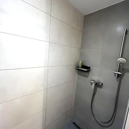 Apartman Komfortny A407 V Centre Nr - Parkovanie Zdarma - Bez Kuchyne
