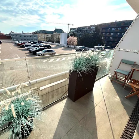 Apartman Komfortny A407 V Centre Nr - Parkovanie Zdarma - Bez Kuchyne *